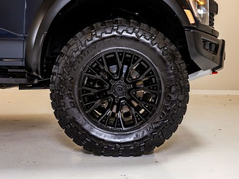Used 2023 Ford F150 Raptor w/ Equipment Group 802A Raptor R AWD/4WD image 11