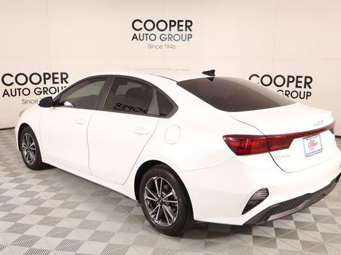 Used 2023 Kia Forte LXS FWD image 21