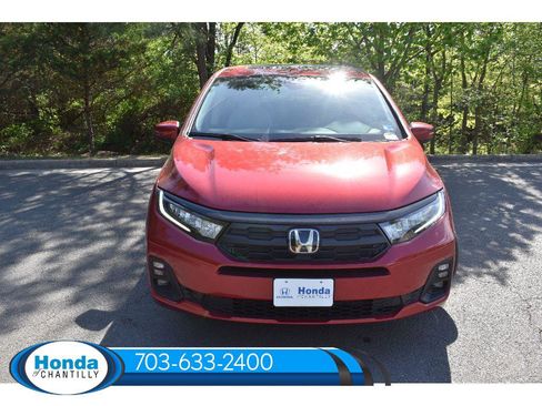 New 2026 Honda Odyssey EX-L image 2