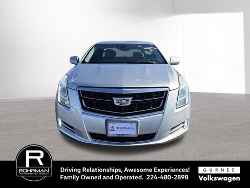 Used 2016 Cadillac XTS Luxury w/ Driver Awareness Package AWD/4WD image 3