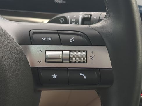 Certified 2025 Hyundai Tucson SEL FWD image 23