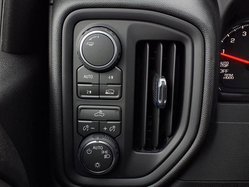 New 2026 Chevrolet Silverado 1500 W/T image 15