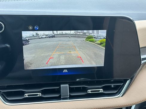 Used 2026 Chevrolet Equinox ACTIV AWD/4WD image 23