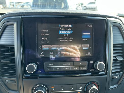 Used 2023 Nissan Titan S RWD image 22