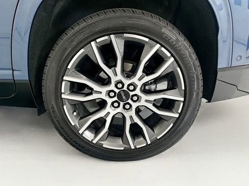Used 2026 GMC Acadia Denali Ultimate w/ LPO, Floor Liner Package FWD image 30