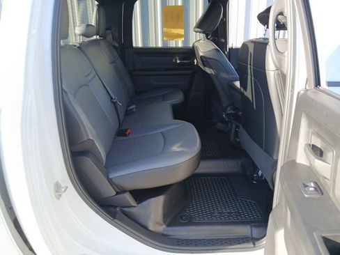 Used 2024 RAM 2500 Tradesman w/ Chrome Appearance Group image 20