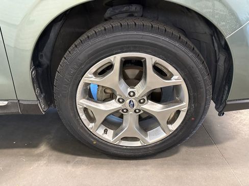 Used 2018 Subaru Forester 2.5i Touring w/ Popular Package #3B AWD/4WD image 18