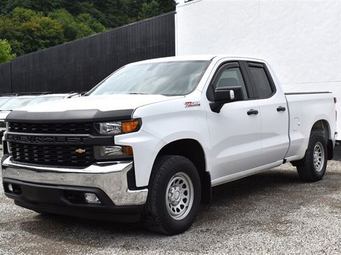 Used 2020 Chevrolet Silverado 1500 W/T w/ WT Value Package AWD/4WD image 8