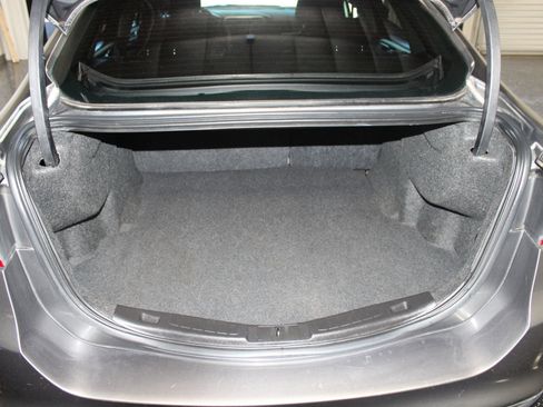 Used 2014 Ford Fusion SE FWD image 22