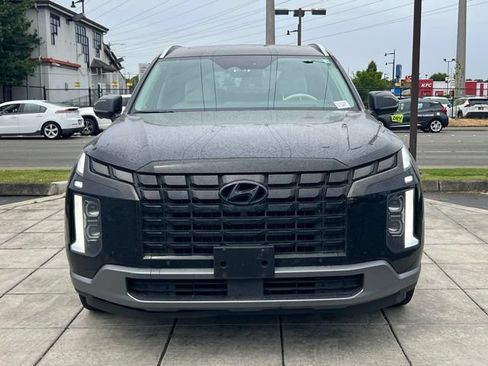 Used 2023 Hyundai Palisade Limited AWD/4WD image 4