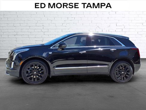 Certified 2025 Cadillac XT5 Premium Luxury w/ Technology Package FWD image 2