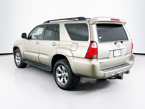 Used 2007 Toyota 4Runner Limited AWD/4WD image 5