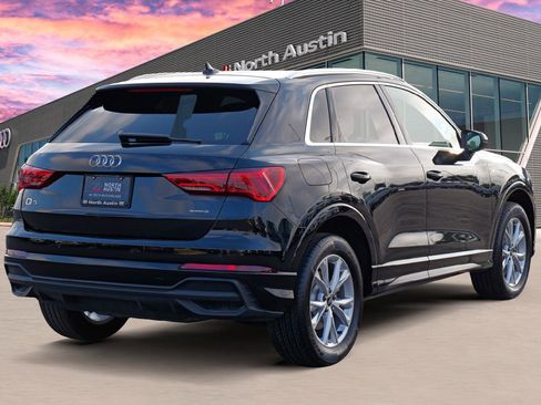 Certified 2025 Audi Q3 2.0T Premium w/ Convenience Package image 5