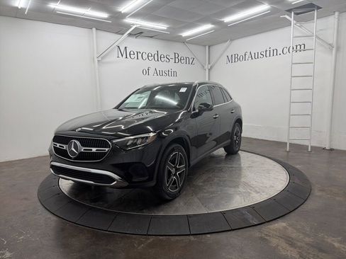 New 2026 Mercedes-Benz GLC 300 GLC 300 image 3