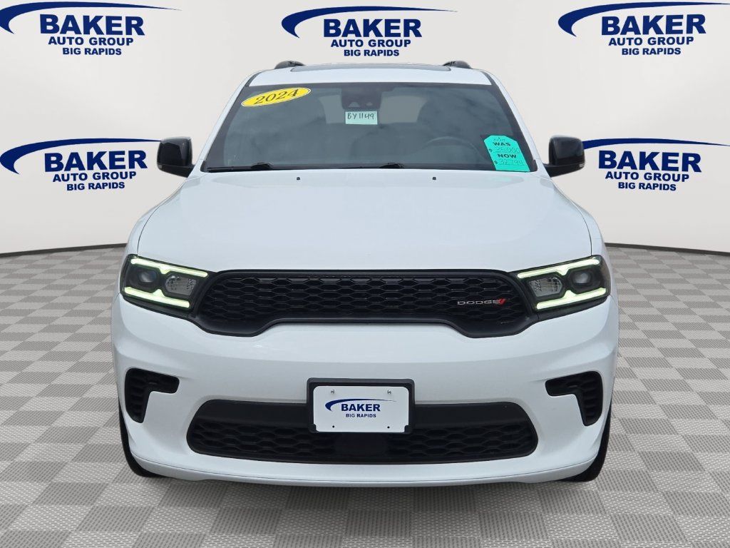 Used 2024 Dodge Durango GT AWD/4WD image 16