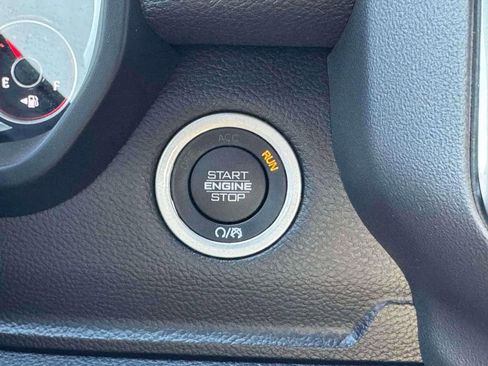 Used 2024 RAM 1500 Laramie image 28