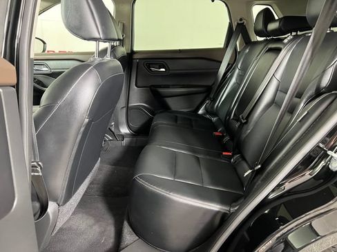 Used 2023 Nissan Rogue SL w/ SL Premium Package FWD image 24