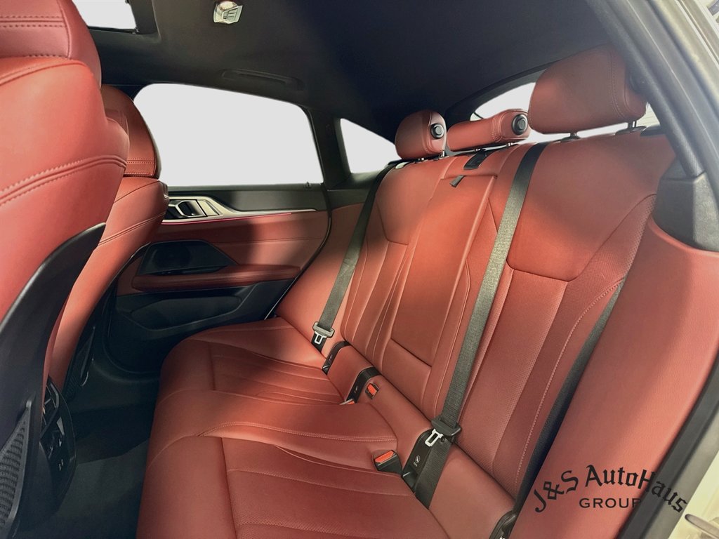 Used 2024 BMW i4 eDrive35 w/ Premium Package RWD image 28