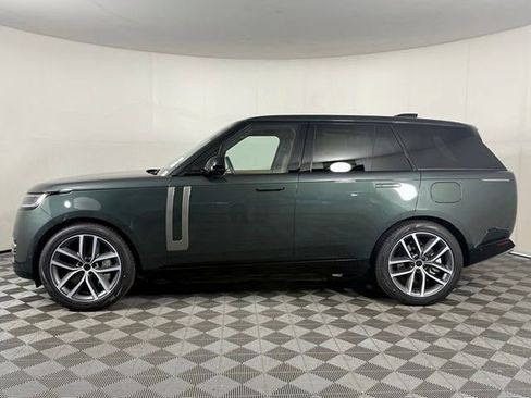 New 2026 Land Rover Range Rover SE AWD/4WD image 2