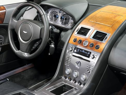 Used 2008 Aston Martin DB9 Volante RWD image 51