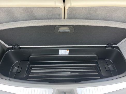 Certified 2024 Cadillac XT6 Premium Luxury w/ Technology Package FWD image 6