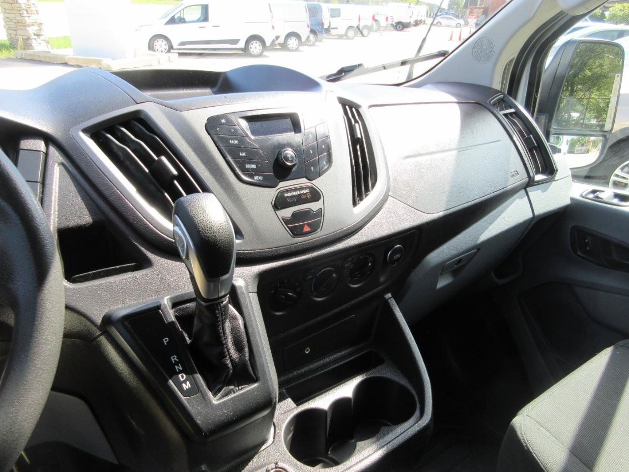 Used 2019 Ford Transit 250 130 Low Roof w/ Exterior Upgrade Package RWD image 22