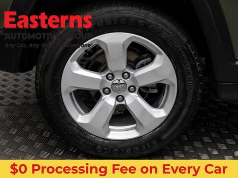Used 2021 Jeep Compass Latitude AWD/4WD image 31