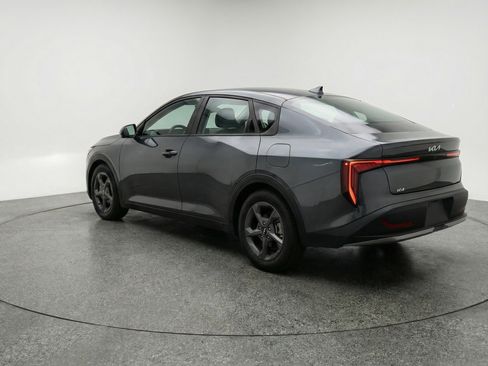 Used 2025 Kia K4 FWD image 6