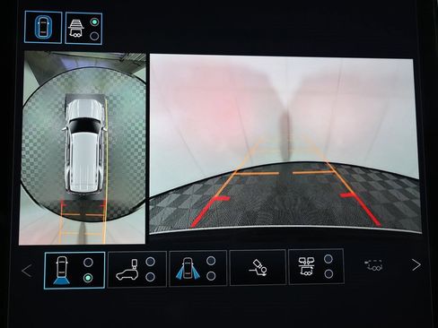 Used 2026 GMC Yukon Denali Ultimate image 34