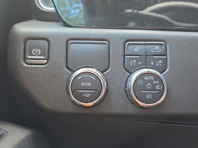Used 2025 GMC Sierra 1500 SLT RWD image 25