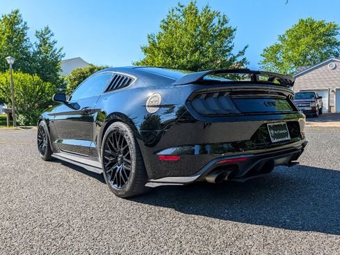 Used 2020 Ford Mustang GT Premium w/ GT Performance Package RWD image 8