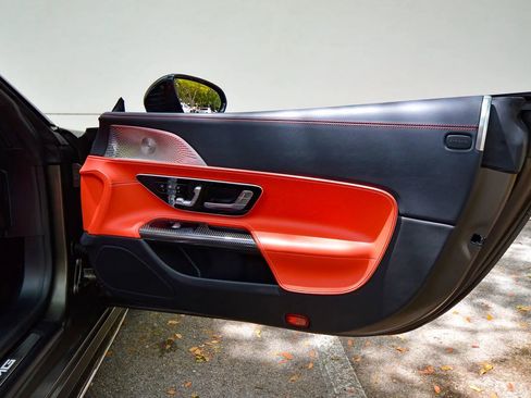 Used 2022 Mercedes-Benz SL 55 AMG 4MATIC image 48