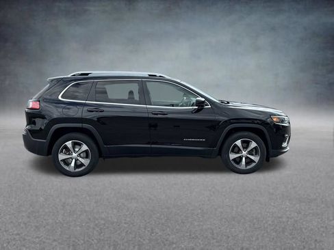 Used 2019 Jeep Cherokee Limited AWD/4WD image 7