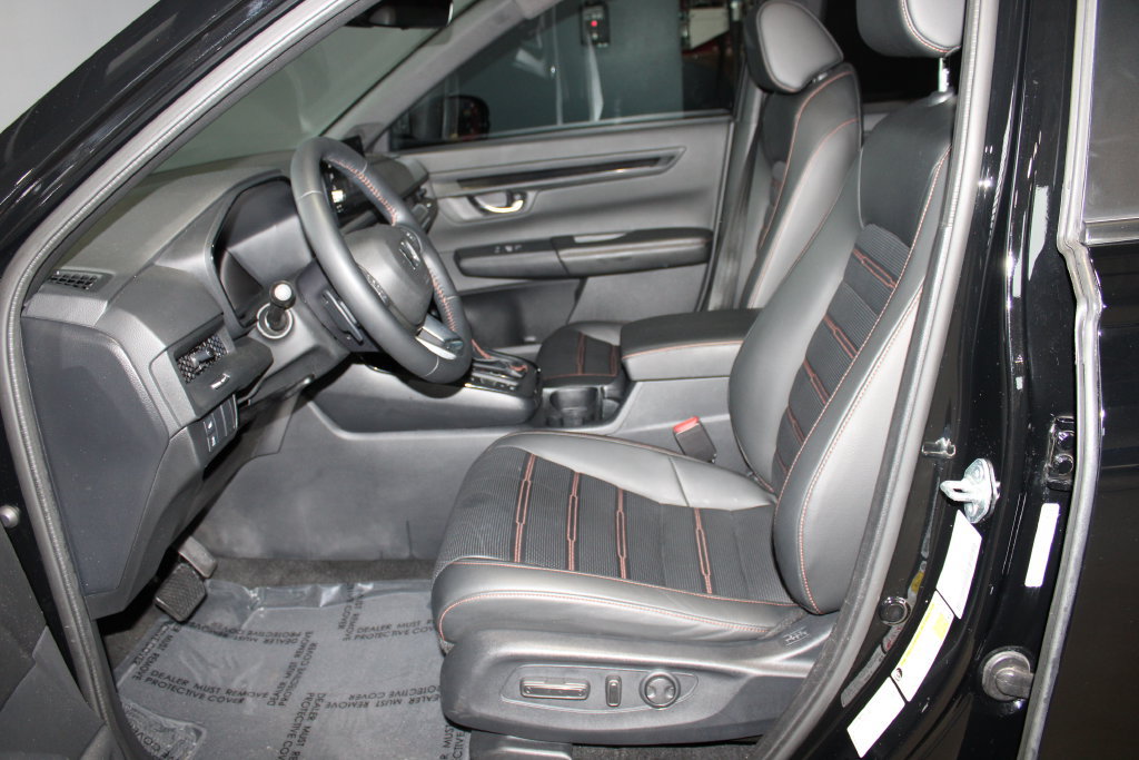 Used 2025 Honda CR-V Sport-L image 8