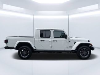 Used 2023 Jeep Gladiator Overland w/ Popular Equipment Package AWD/4WD video 2