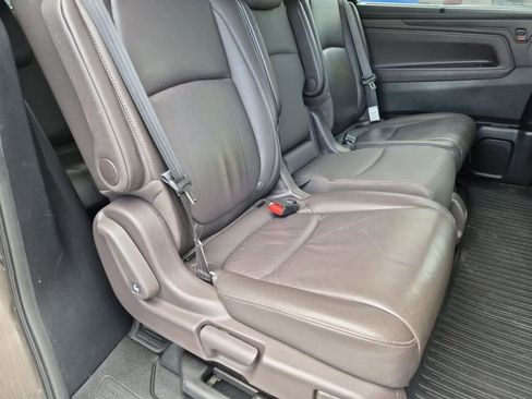 Used 2019 Honda Odyssey EX-L image 21