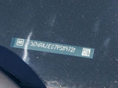 Used 2023 Chevrolet Equinox LT w/ LPO, Floor Liner Package image 26