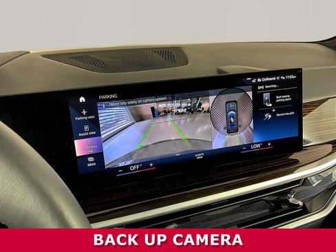 Used 2023 BMW X7 xDrive40i w/ Premium Package AWD/4WD image 14