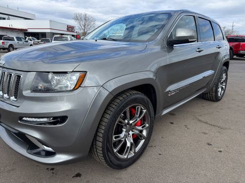 Used 2012 Jeep Grand Cherokee SRT8 w/ Luxury Group II image 9