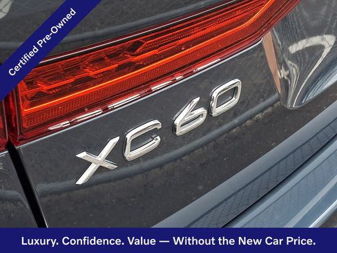Used 2023 Volvo XC60 B5 Ultimate w/ Climate Package AWD/4WD image 5
