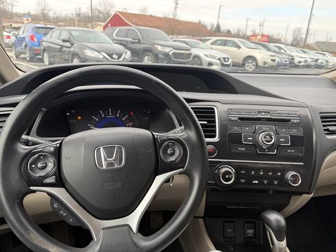 Used 2013 Honda Civic LX image 22