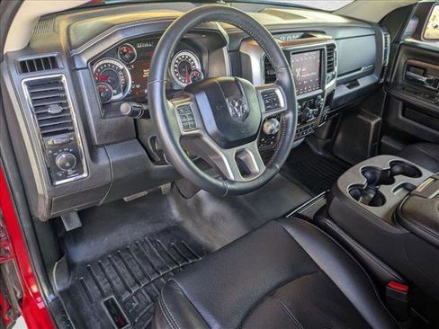 Used 2018 RAM 1500 Laramie w/ Convenience Group image 10