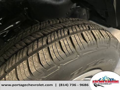 Used 2022 Toyota Tacoma SR AWD/4WD image 29