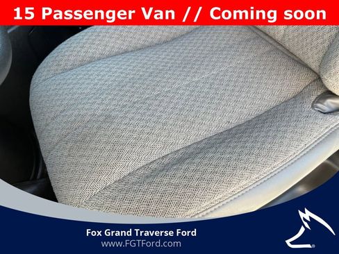 Used 2025 Chevrolet Express 3500 LT w/ LT Preferred Equipment Group RWD image 10
