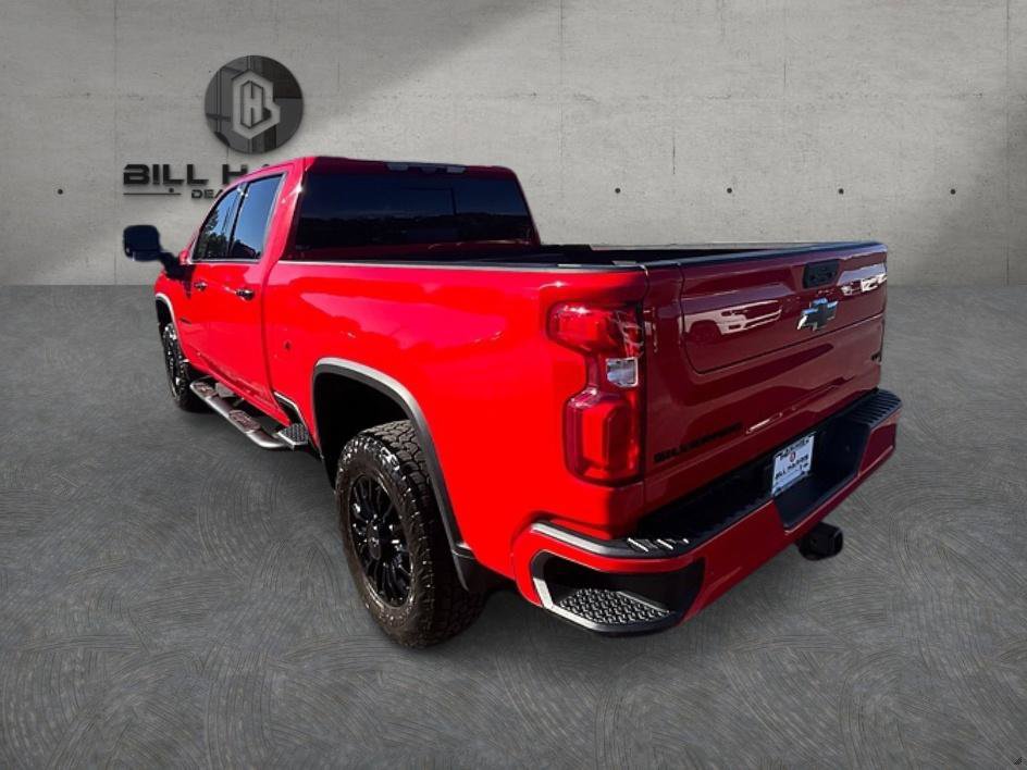 Used 2022 Chevrolet Silverado 2500 LTZ w/ LTZ Plus Package AWD/4WD image 11