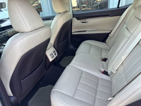 Used 2016 Lexus ES 350 image 15