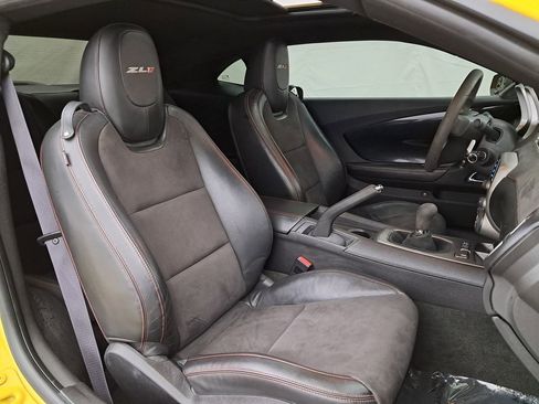 Used 2013 Chevrolet Camaro ZL1 image 39