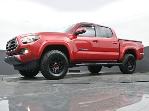 Used 2021 Toyota Tacoma SR5 RWD image 28