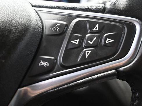 Used 2019 Chevrolet Equinox Premier image 26