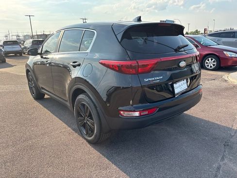 Used 2019 Kia Sportage LX AWD/4WD image 7
